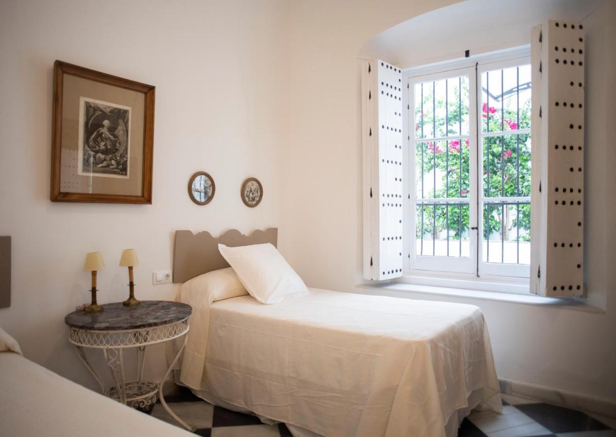 Gatu Premium Apartamento Palacio Oneto Con Jardin Privado " Preferente Mayores De 25 Anos Y Familias " Ел Пуерто де Санта Мария Екстериор снимка