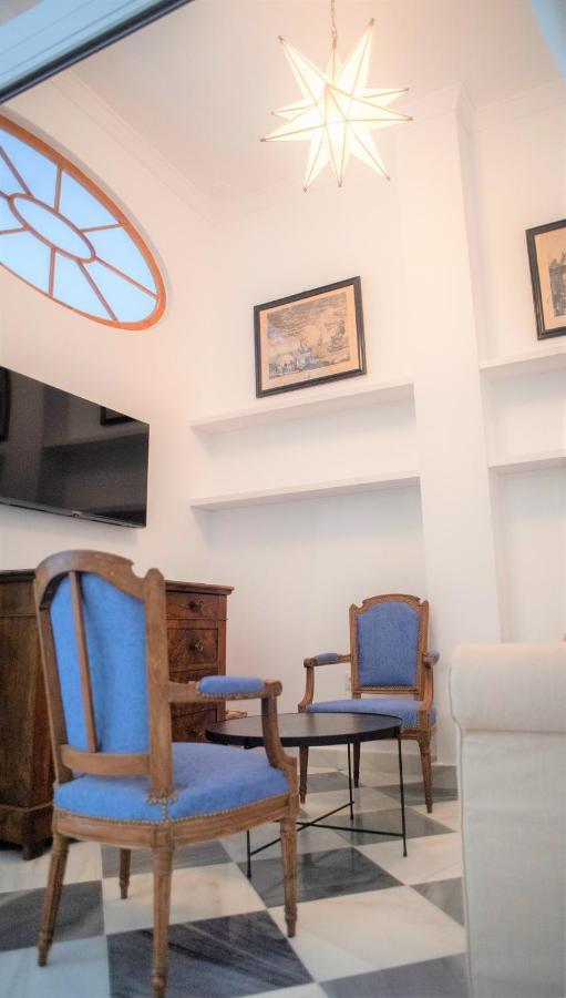 Gatu Premium Apartamento Palacio Oneto Con Jardin Privado " Preferente Mayores De 25 Anos Y Familias " Ел Пуерто де Санта Мария Екстериор снимка