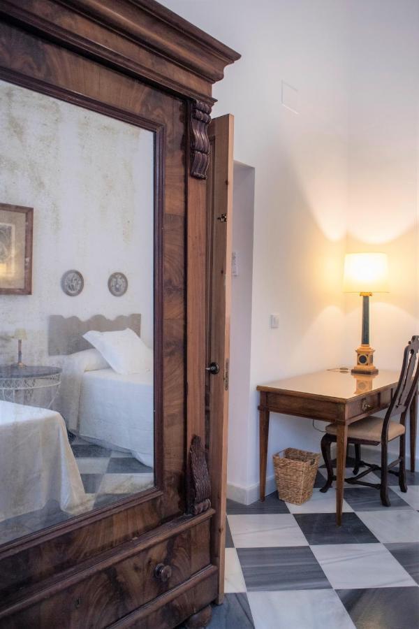 Gatu Premium Apartamento Palacio Oneto Con Jardin Privado " Preferente Mayores De 25 Anos Y Familias " Ел Пуерто де Санта Мария Екстериор снимка